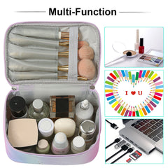 KITENROM trousse format moyen offre suffisamment d'espace sans alourdir la valise.