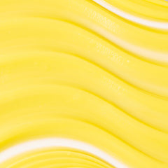 KORA Organics Turmeric Glow, texture crème riche qui hydrate rapidement.