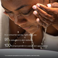 Application massage visage Korres, soin facile et efficace.