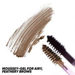 Kosas Air Brow, la brosse-liftante anime chaque poil pour un volume visible.