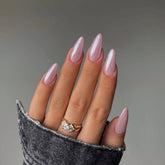 KQueenest ongles chrome amande medium, finition miroir durable et tendance.