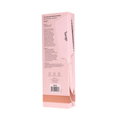 Brins nylon et bois du peigne L'ANGE HAIR assurant une brillance naturelle.