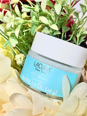 Texture gel légère Lacura H2O Advance prête à pénétrer rapidement.