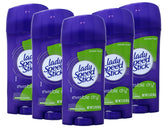 Lady Speed Stick Invisible Dry Powder Fresh bottle shows long-lasting protection with no white residue.