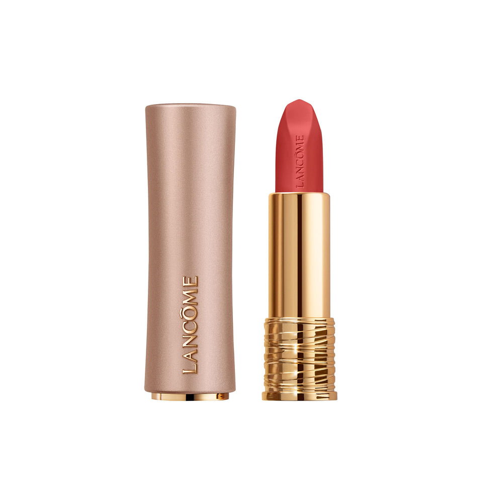 Lancôme L'Absolu Rouge Intimatte, mine pétale pour une application précise et colorée.