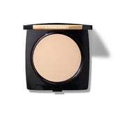 Lancôme Dual Finish poudre compacte naturelle pour un fini frais et durable.