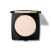 Lancôme Dual Finish poudre fond de teint, fini naturel et uniforme.