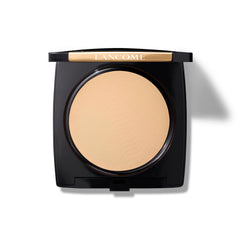 Lancôme Dual Finish Teinte naturelle, fini mat durable pour une peau sans brillance.