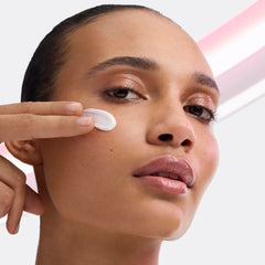 Rituel quotidien matin et soir avec Hydra Zen Gel Crème.