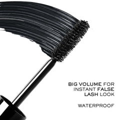 Lancôme Monsieur Big – longueur et densité maîtrisées grâce à la brosse douce.
