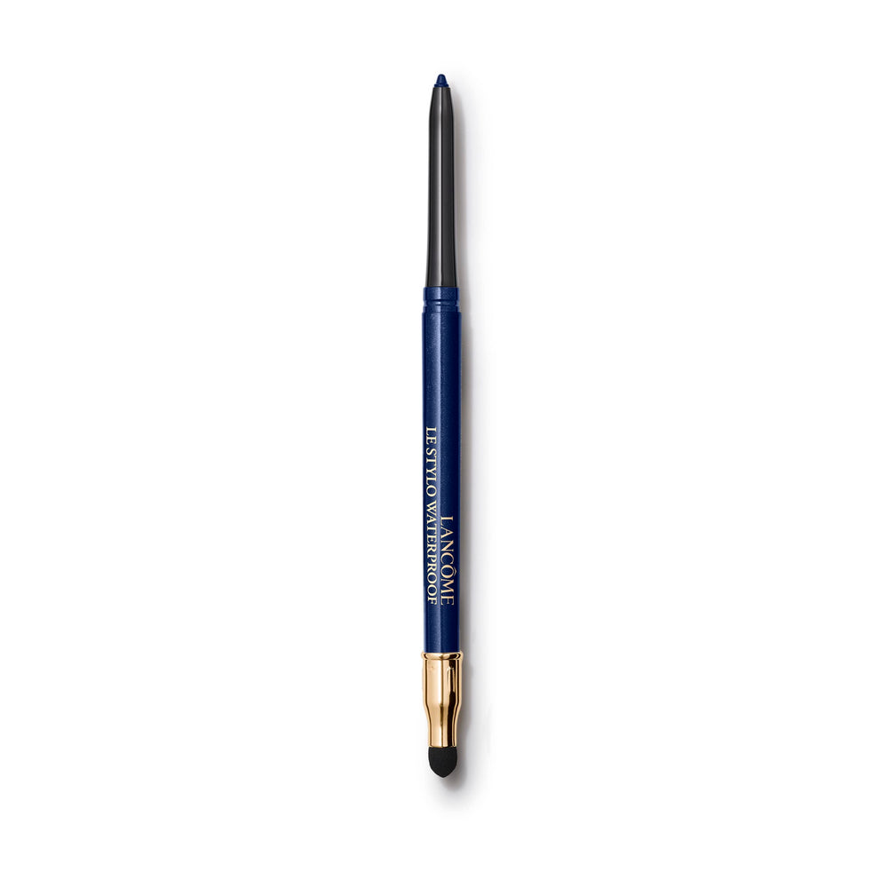 Lancôme Le Stylo Étanche crèmeux, échantillon montrant pigment intense et douceur.