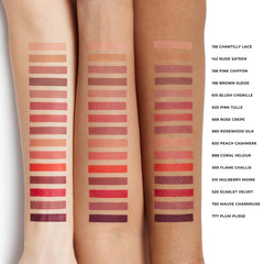 Couleur haute couvrance de Laura Mercier Caviar Smoothing Matte Lipstick Chantilly Lace
