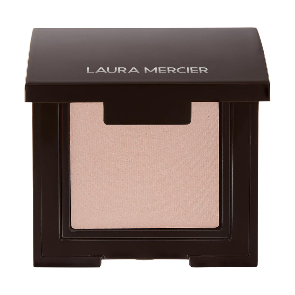 Laura Mercier Ombre crème Longue tenue pour un regard net et pigmenté tout au long de la journée.