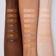 Applicateur Laura Mercier Real Flawless, application précise autour des yeux