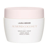 Laura Mercier Sérum Crème pour le Corps, application douce pour nourrir la peau.