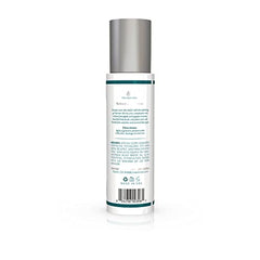 Texture gel hydrophile du nettoyant Lira Clinical pour exfolier en douceur