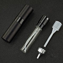 LISAPACK atomiseur voyage 8 ml rechargeable, idéal pour emporter votre parfum.