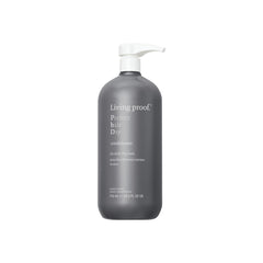 Living proof conditionneur hydratant dans une bouteille, hydratation durable pour cheveux soyeux.