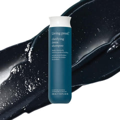Living Proof Clarifying Detox Shampoo, étiquette luxueuse et visuel premium.