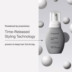 Living Proof Mousse Texturante Complète—texture legere pour style casual.