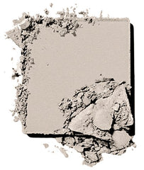 L’Oréal Paris Colour Riche Monos Paris Beach fini irisé et mat, utilisation polyvalente.