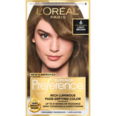 L'Oréal Paris Superior Preference: bouteille colorant permanente pour une couleur durable et lumineuse.
