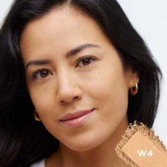 Texture fine True Match pour une application douce et homogène.