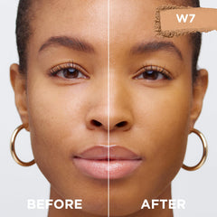 Poudre True Match avec miroir intégré, application rapide en déplacement.