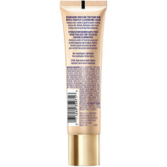Visible Lift Luminous Serum Tint dévoile une teinte dorée et lumineuse, idéale pour un teint frais.