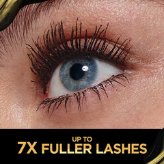 Rendu des cils parfaitement séparés et recourbés avec Voluminous Balm Mascara.