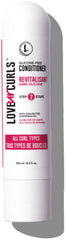 Love Ur Curls – Bouteille démêlant hydratant pour démêler en douceur les boucles.