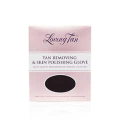 Gant Loving Tan pour retirer l'autobronzant et lisser la peau après douche.