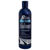 Luster's SCurl Free Flow Leave-In Conditioner, bouteille fluide pour cheveux texturés.