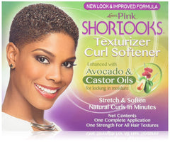 Luster's ShortLooks Texturizer Curl Softner — Bouteille pratique pour des boucles plus douces et définies.