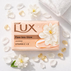 Lux Savon jasmin et amande – texture crèmeuse, douceur pour la peau.