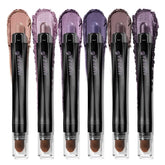 Stylo ombre violet métallique LUXAZA PRO en action, tenue longue durée potentielle
