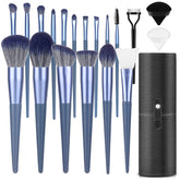 Ensemble de pinceaux maquillage LUXBRU 17 pièces pour un fini précis.