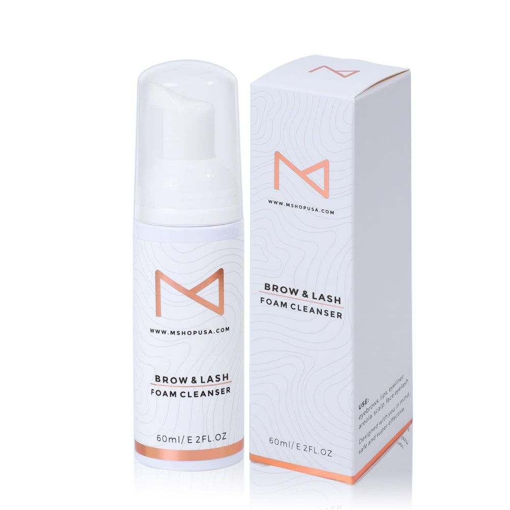 Mousse nettoyante PMU pour cils et extensions – nettoyage en douceur autour des yeux.
