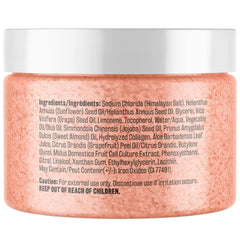 Gommage corps M3 Naturals au sel Himalaya exfoliant et nourrissant la peau.