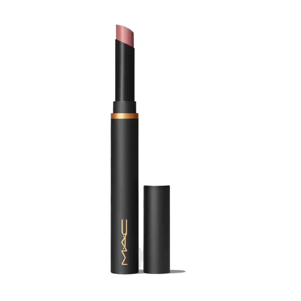 MAC Powder Kiss Velvet Blur Slim Stick texture matte, fini velouté et doux sur les lèvres