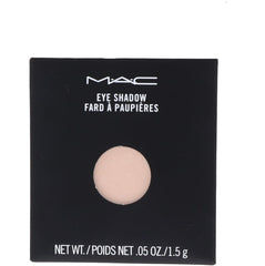 MAC Pro Pan Refills Brule dans l’étui Pro, rangement facile et palette personnalisable.