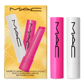MAC Squirt Plumping Gloss Stick clair: fini brillant et hydratation légère.