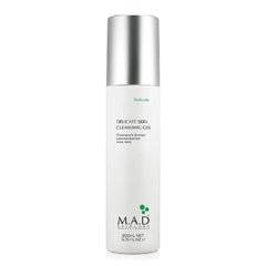 MAD Skincare Gel Nettoyant Peau Douce: bouteille visible, nettoyage doux pour peau sensible
