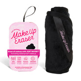 MakeUp Eraser PRO noir, visage avant utilisation, démaquillage possible avec eau