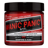MANIC PANIC Vampire's Kiss – bouteille prête à application pour une couleur éclatante et durable.