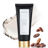 MATKAS: bouteille hydratante, détail montrant texture gel légère pour une peau douce.