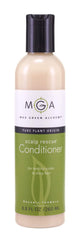 Max Green Alchemy MGA: bouteille d’un conditioner vegan avec huile d'arbre à thé, soin nourrissant.