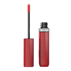 L'emballage Maybelline Lacque Resistance Rose 215 élégant et prêt à emporter.