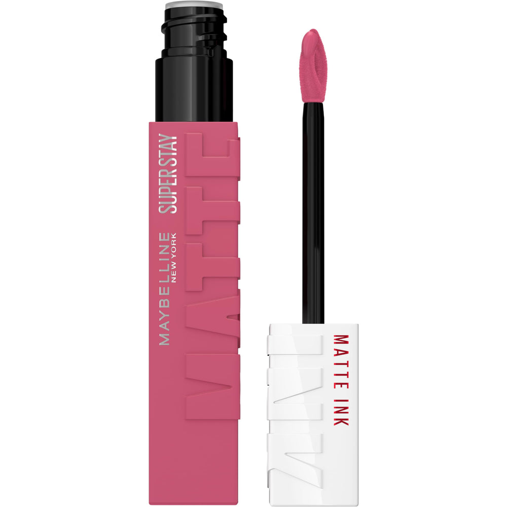 Maybelline Super Stay Matte Ink avec applicateur-flèche pour une application précise sur les lèvres.
