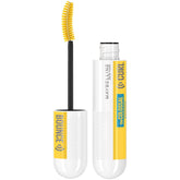 Maybelline Volum'Express Colossal Curl Bounce avec brosse pour un volume durable.